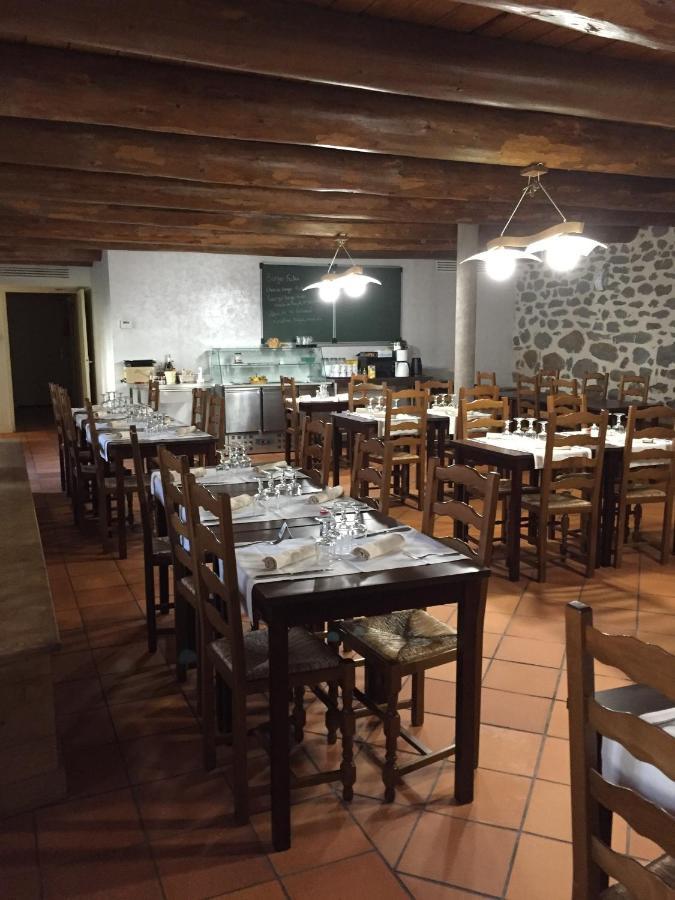 Auberge Les Fontilles Coltines Exteriér fotografie